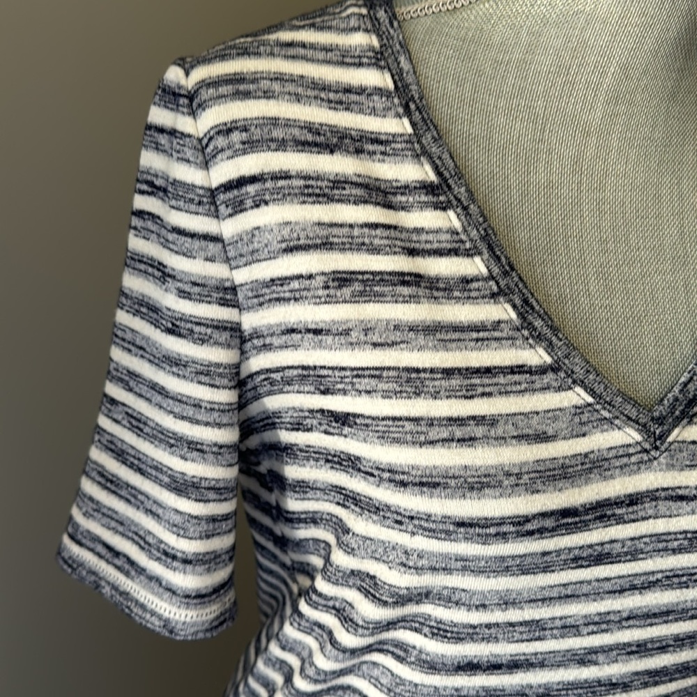 Gap Navy and White Striped T-Shirt Dress - Picture 2 of 6